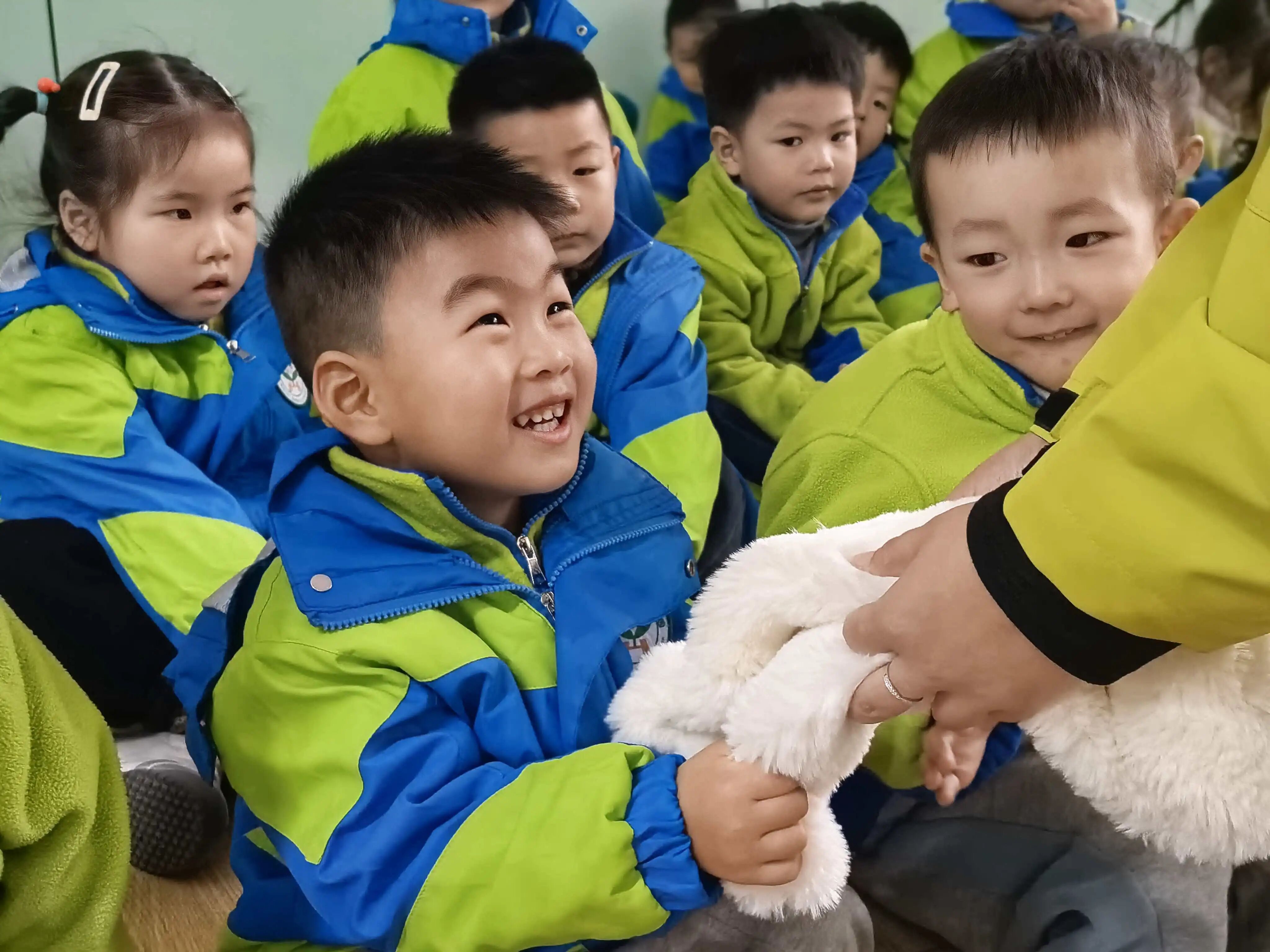 2e8b8124f9362783d2270cf13aaa1846 2e8b8124f9362783d2270cf13aaa1846