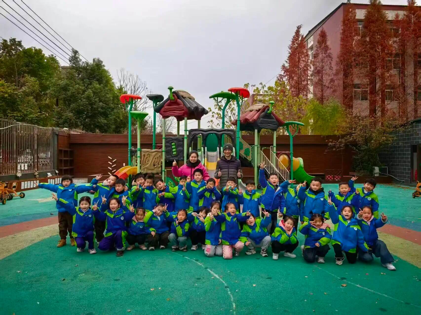 81436f037baae1ea45adc22172728128 81436f037baae1ea45adc22172728128