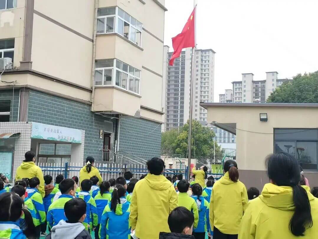 812c58f1f58ee72004cace5d13cdaecf